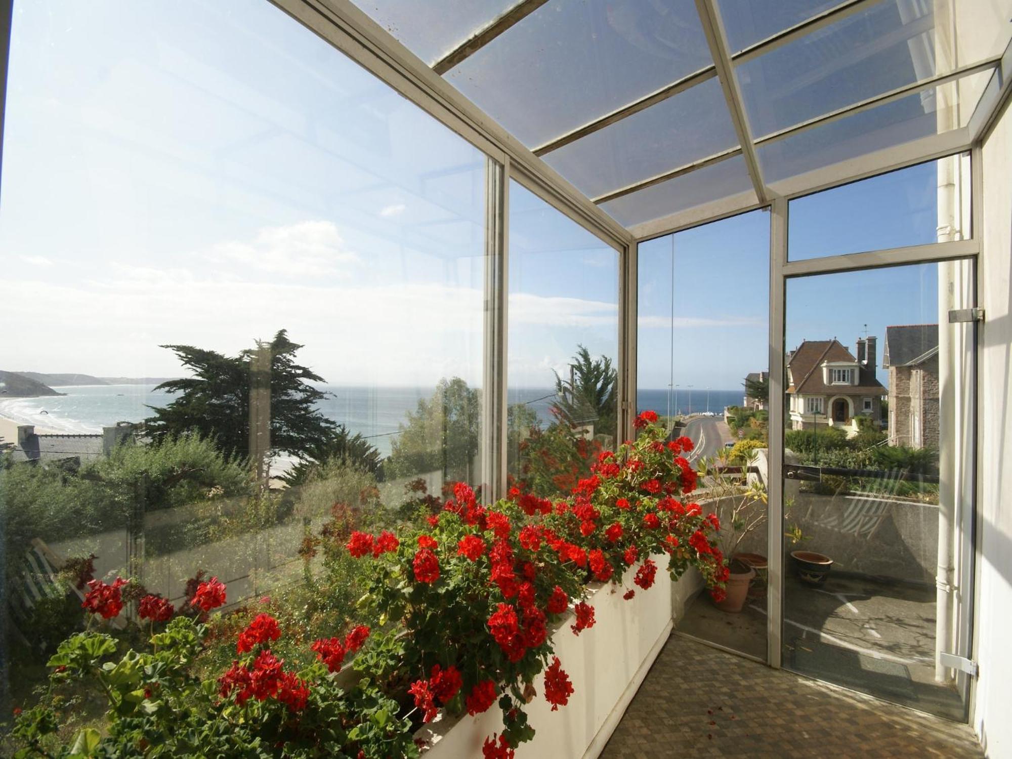 Beautiful Holiday Home With Sea View In Erquy Exterior foto